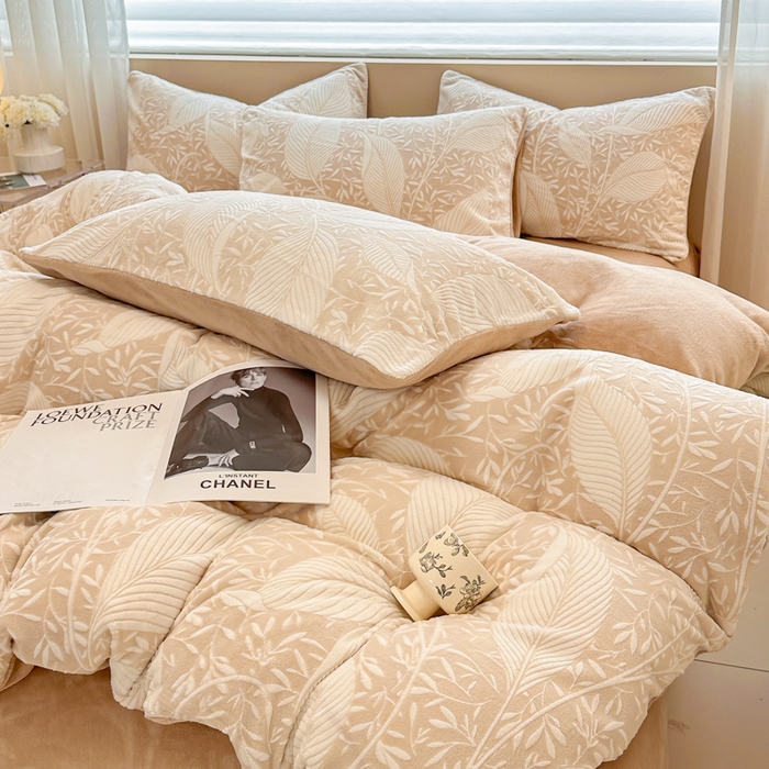 91家纺网 家纺一手货源 找家纺 眠博士 2025新款立体雕花牛奶绒加厚保暖四件套 立体雕花-千叶咖