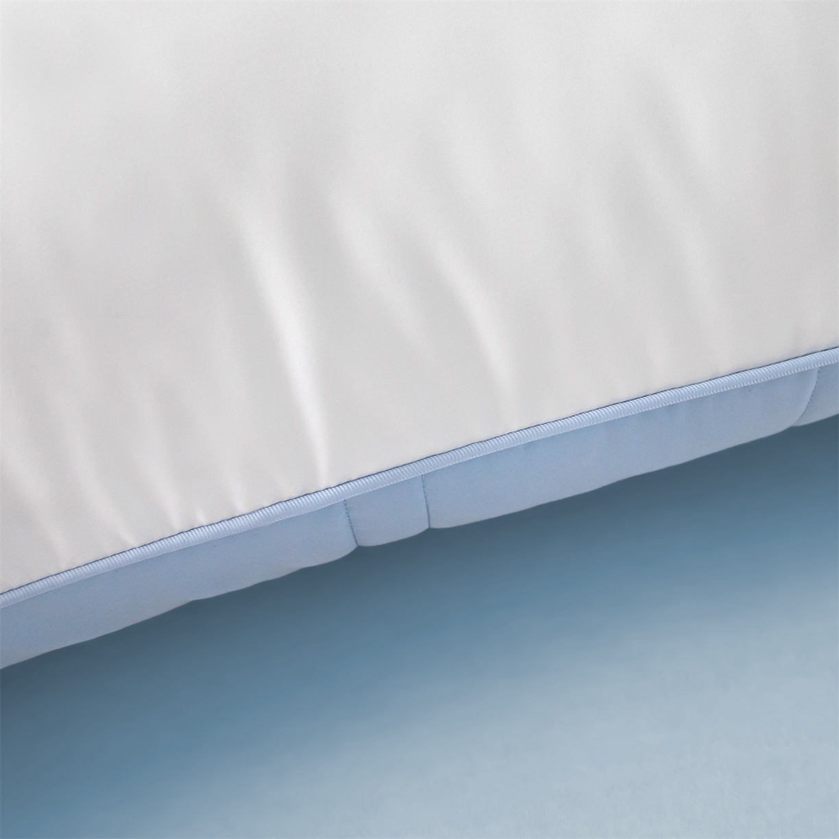 91家纺网 家纺一手货源 找家纺 麦肯锡 2025新款三防双色枕枕头枕芯 单边枕