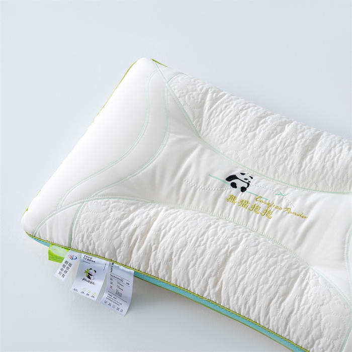 91家纺网 家纺一手货源 找家纺 鼎晟纺 2025新款柔软舒适熊猫抱抱枕成人枕芯学生枕头 熊猫抱抱-白色