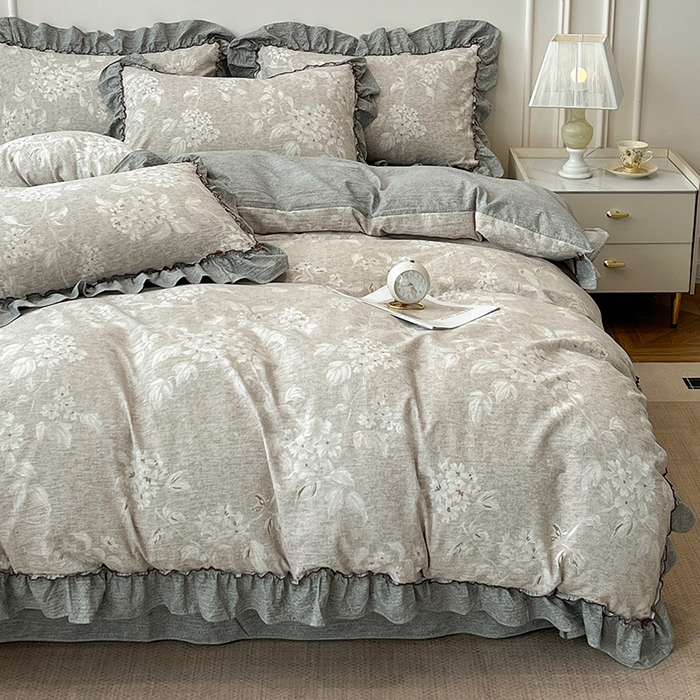 91家纺网 家纺一手货源 找家纺 逸林家纺《原希尔顿逸林》 2025秋冬新品加厚高克重亚麻复古原麻皱皱纱印花四件套法式花边 海棠花溪