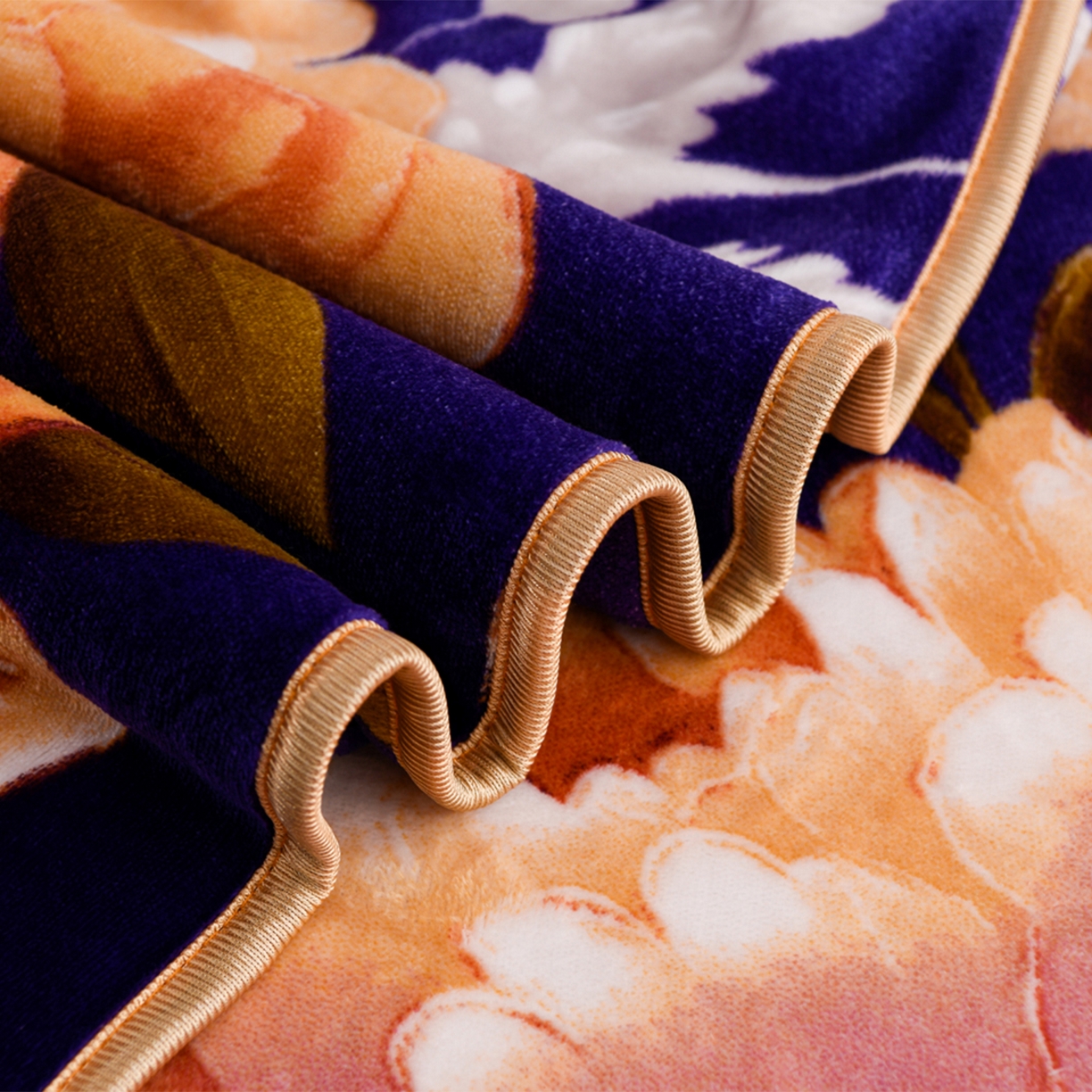 91家纺网 家纺一手货源 找家纺 贝诗梦 2025新款牛奶绒金貂绒法莱绒单被套 姹紫嫣红