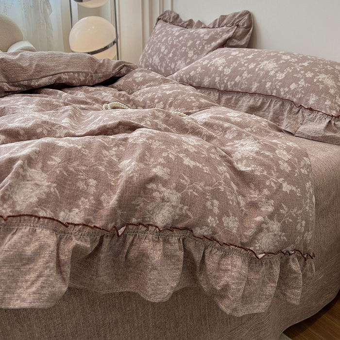 91家纺网 家纺一手货源 找家纺 逸林家纺《原希尔顿逸林》 2025秋冬新品加厚高克重亚麻复古原麻皱皱纱印花四件套法式花边 花颜