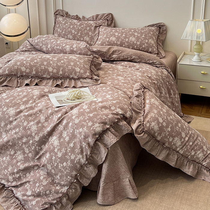 91家纺网 家纺一手货源 找家纺 逸林家纺《原希尔顿逸林》 2025秋冬新品加厚高克重亚麻复古原麻皱皱纱印花四件套法式花边 花颜