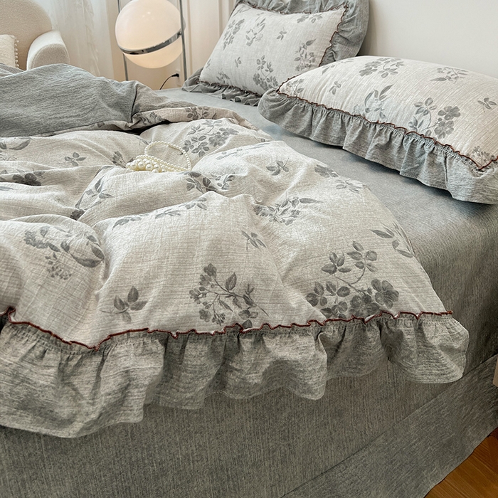 91家纺网 家纺一手货源 找家纺 逸林家纺《原希尔顿逸林》 2025秋冬新品加厚高克重亚麻复古原麻皱皱纱印花四件套法式花边 莱茵河畔