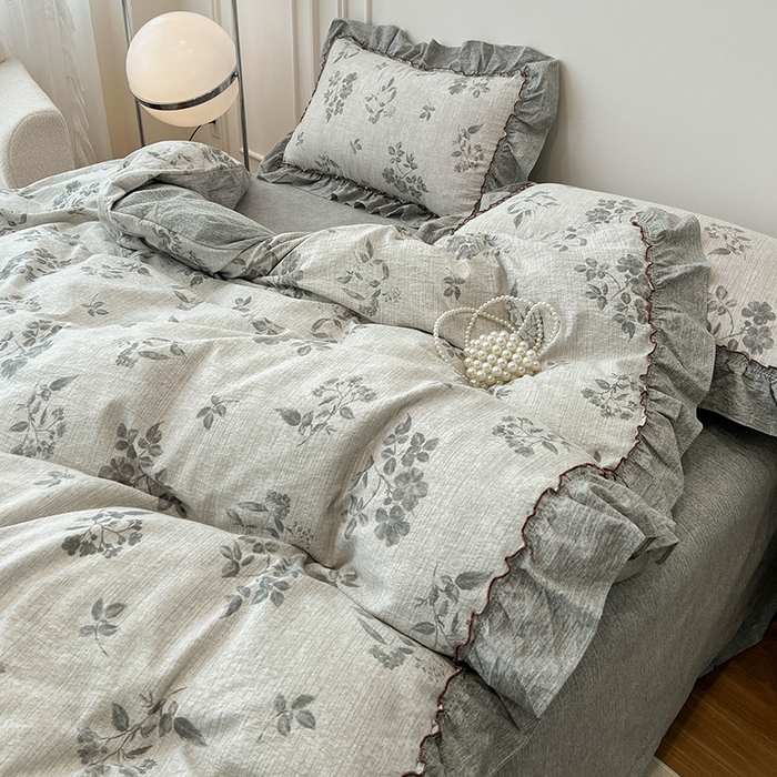 91家纺网 家纺一手货源 找家纺 逸林家纺《原希尔顿逸林》 2025秋冬新品加厚高克重亚麻复古原麻皱皱纱印花四件套法式花边 莱茵河畔