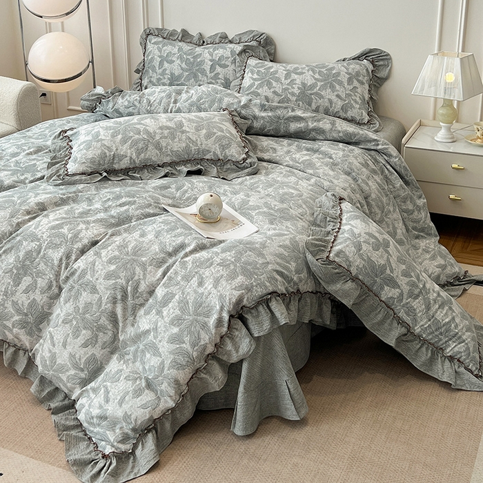 91家纺网 家纺一手货源 找家纺 逸林家纺《原希尔顿逸林》 2025秋冬新品加厚高克重亚麻复古原麻皱皱纱印花四件套法式花边 叶之舞