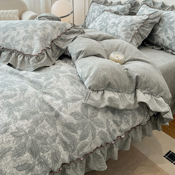 91家纺网 家纺一手货源 找家纺 逸林家纺《原希尔顿逸林》 2025秋冬新品加厚高克重亚麻复古原麻皱皱纱印花四件套法式花边 叶之舞