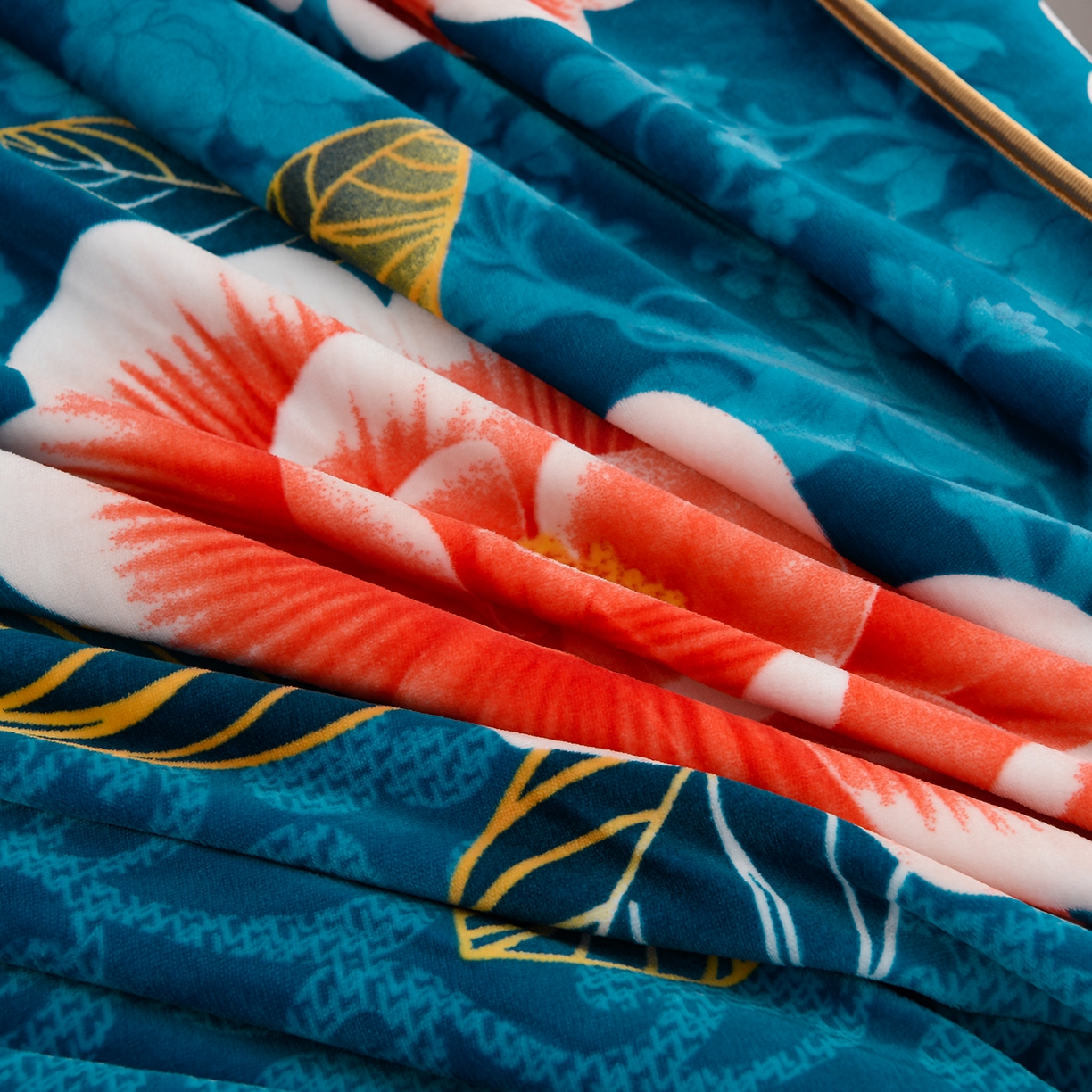 91家纺网 家纺一手货源 找家纺 贝诗梦 2025新款牛奶绒金貂绒法莱绒单被套 繁花似锦