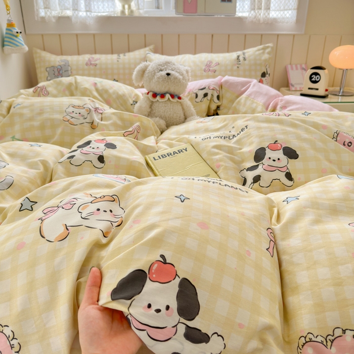 91家纺网 家纺一手货源 找家纺 曼之夏 2025新款全棉纯棉40支学生季卡通印花四件套 格子猫