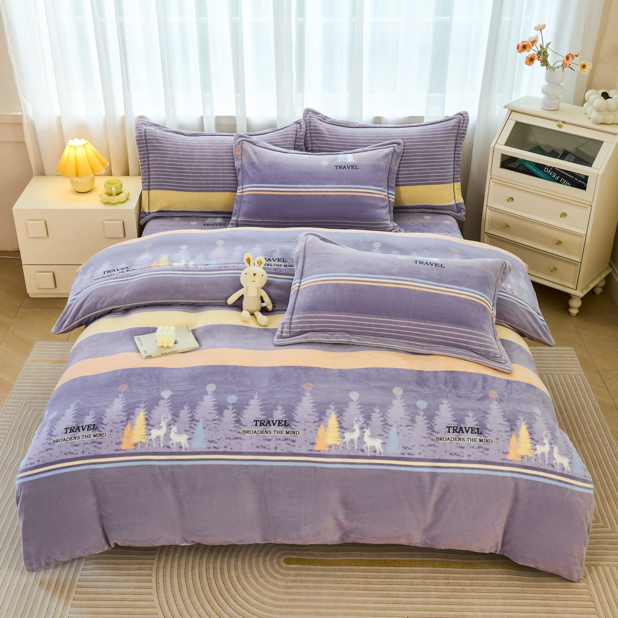 尚品凤凰2025新款高克重印花牛奶绒四件套-工艺款 林深见鹿-灰