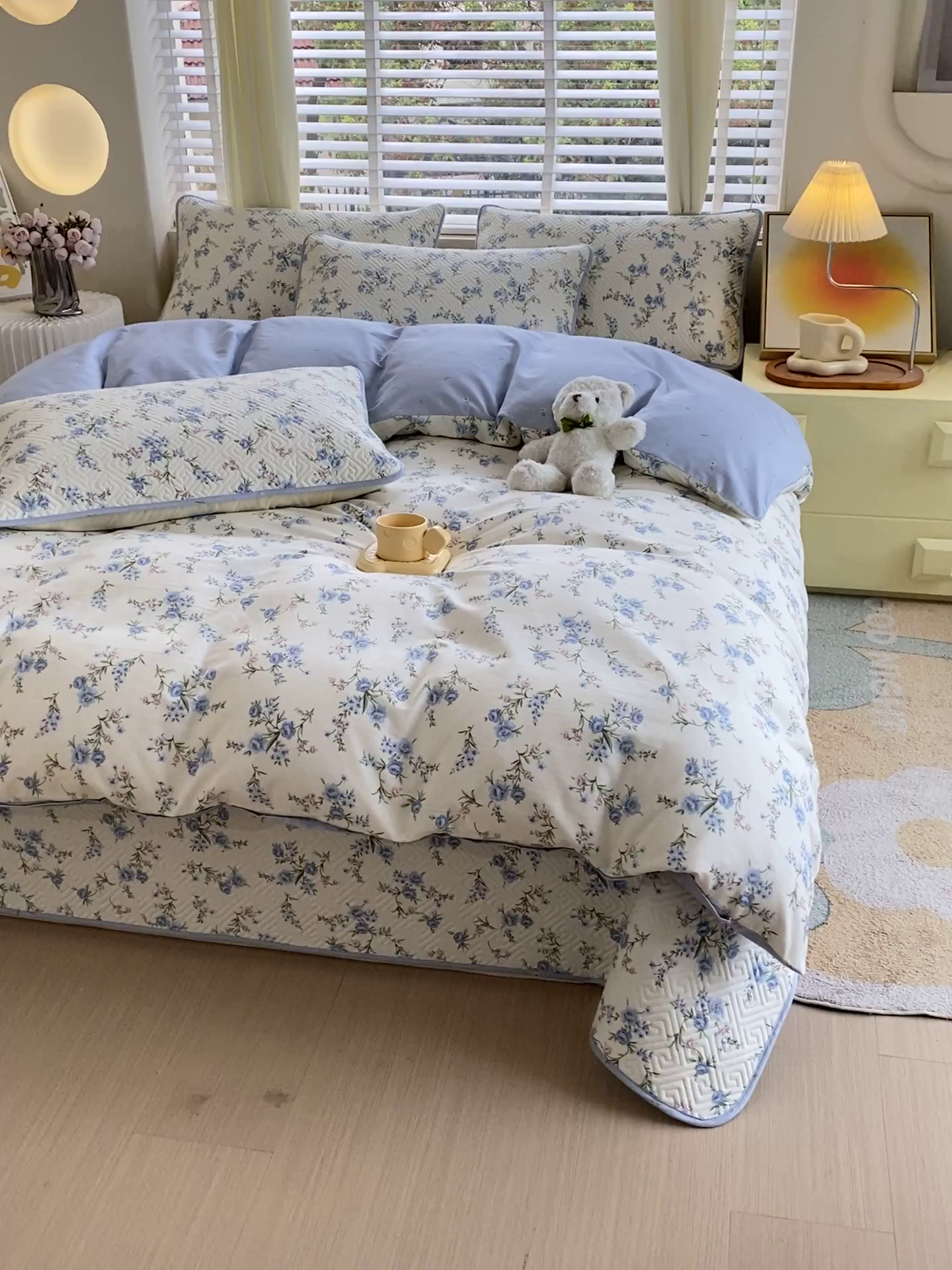 91家纺网 家纺一手货源 找家纺 羽爱家纺 2025新款A类双面印花全棉水洗床盖套件-三件套 花叶影-