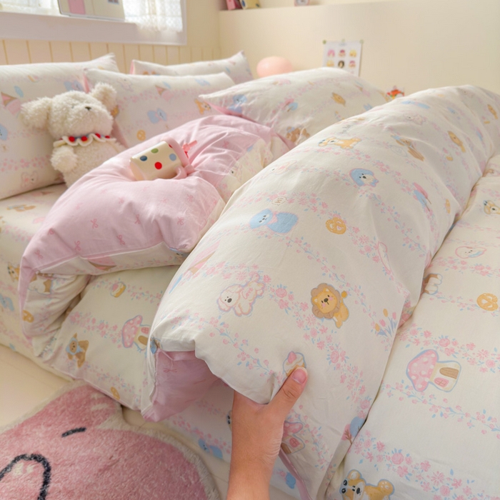 91家纺网 家纺一手货源 找家纺 曼之夏 2025新款全棉纯棉40支学生季卡通印花四件套 可爱多