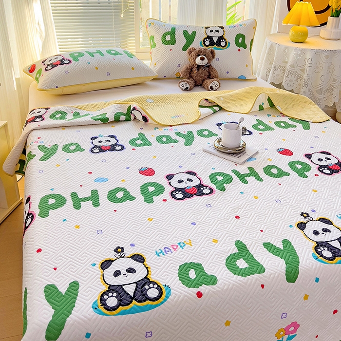 91家纺网 家纺一手货源 找家纺 羽爱家纺 2025新款A类双面印花全棉水洗床盖套件-三件套 欢乐熊猫-