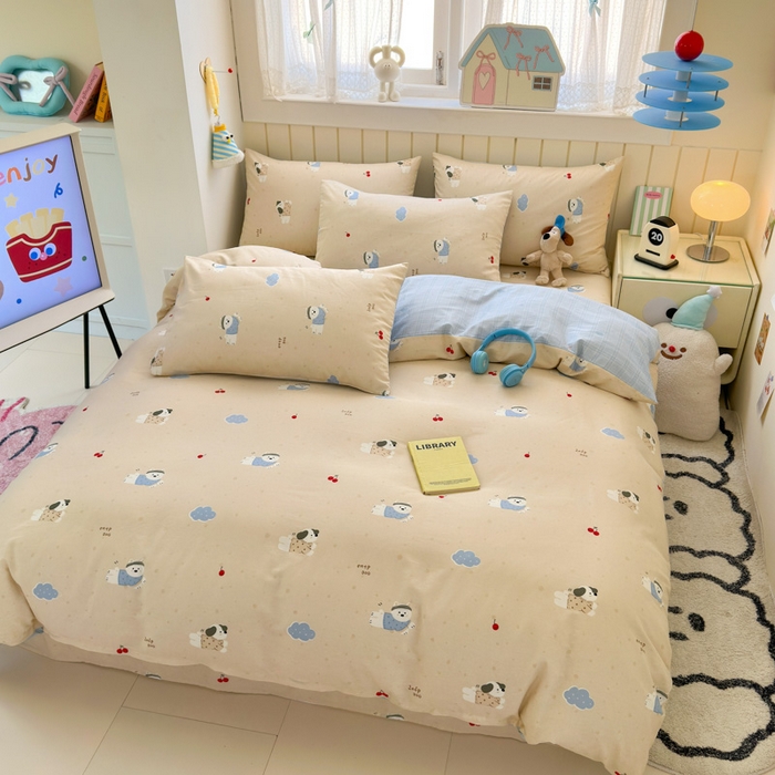 91家纺网 家纺一手货源 找家纺 曼之夏 2025新款全棉纯棉40支学生季卡通印花四件套 可可汪