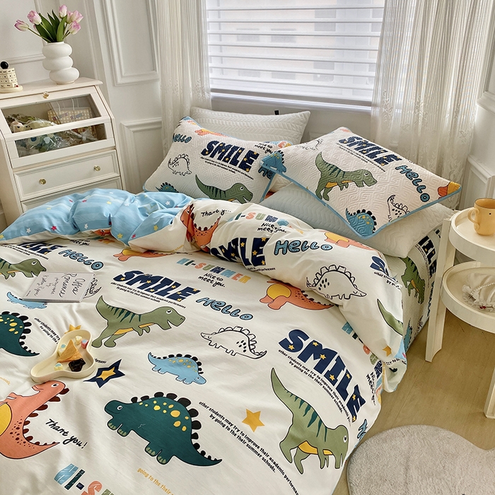 91家纺网 家纺一手货源 找家纺 羽爱家纺 2025新款A类双面印花全棉水洗床盖套件-三件套 恐龙漫画-