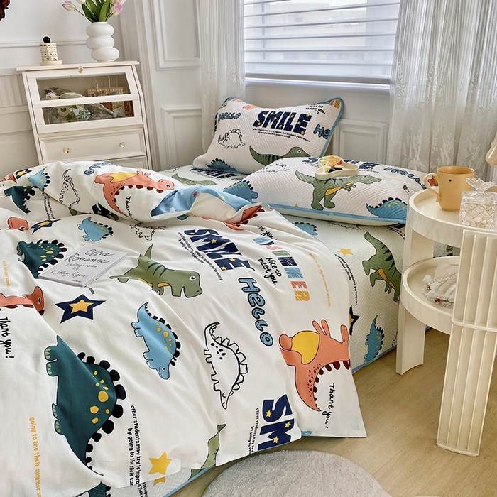 91家纺网 家纺一手货源 找家纺 羽爱家纺 2025新款A类双面印花全棉水洗床盖套件-三件套 恐龙漫画-