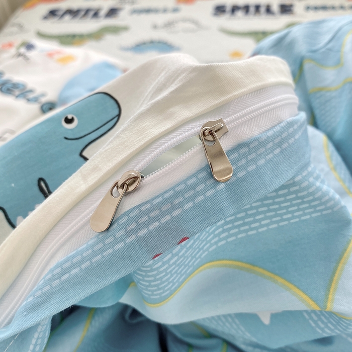 91家纺网 家纺一手货源 找家纺 羽爱家纺 2025新款A类双面印花全棉水洗床盖套件-三件套 恐龙漫画-