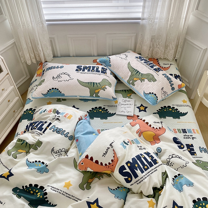 91家纺网 家纺一手货源 找家纺 羽爱家纺 2025新款A类双面印花全棉水洗床盖套件-三件套 恐龙漫画-