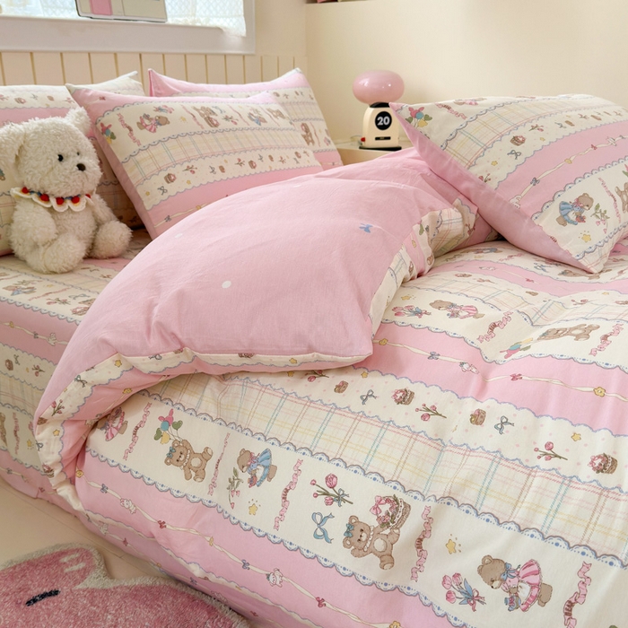 91家纺网 家纺一手货源 找家纺 曼之夏 2025新款全棉纯棉40支学生季卡通印花四件套 奶昔小熊