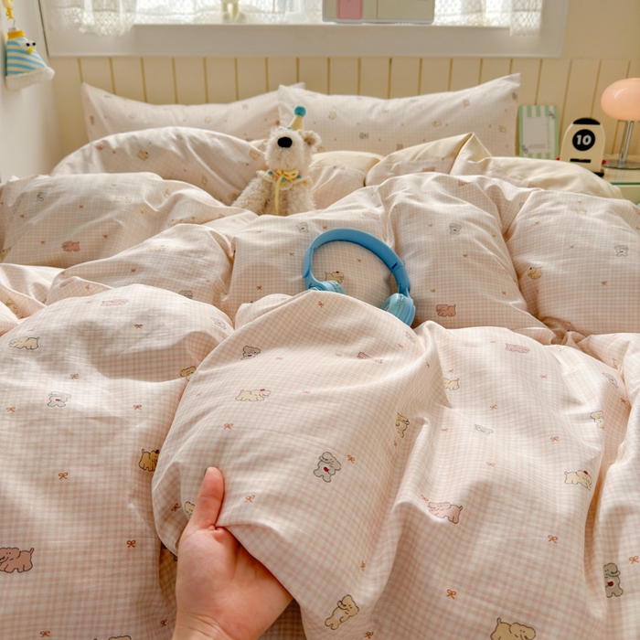 91家纺网 家纺一手货源 找家纺 曼之夏 2025新款全棉纯棉40支学生季卡通印花四件套 泡芙小象