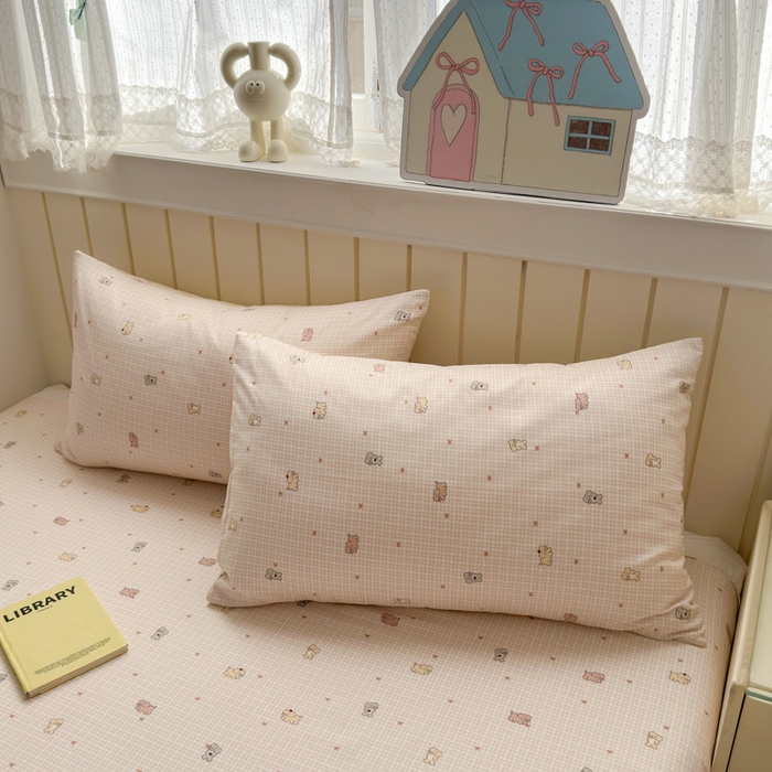 91家纺网 家纺一手货源 找家纺 曼之夏 2025新款全棉纯棉40支学生季卡通印花四件套 泡芙小象