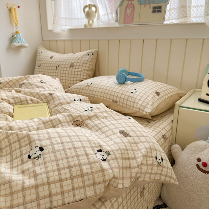 91家纺网 家纺一手货源 找家纺 曼之夏 2025新款全棉纯棉40支学生季卡通印花四件套 曲奇小狗