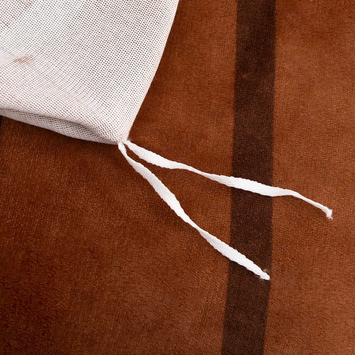 91家纺网 家纺一手货源 找家纺 贝诗梦 2025新款牛奶绒金貂绒法莱绒单被套 幸运兔