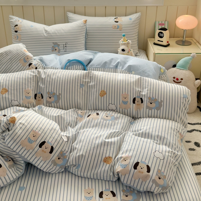 91家纺网 家纺一手货源 找家纺 曼之夏 2025新款全棉纯棉40支学生季卡通印花四件套 小狗日记