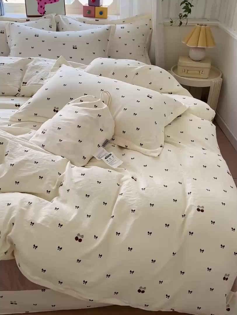 91家纺网 家纺一手货源 找家纺 梦莱斯 2025新款韩国小布袋古法云感棉四件套 黑色蝴蝶结