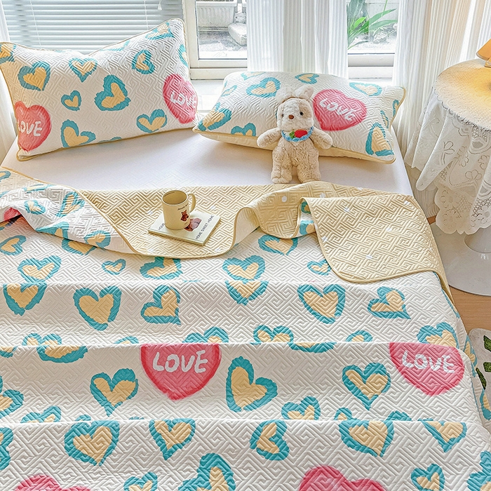 91家纺网 家纺一手货源 找家纺 羽爱家纺 2025新款A类双面印花全棉水洗床盖套件-三件套 心情-