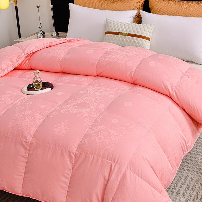 91家纺网 家纺一手货源 找家纺 棠婷  2025年新款全棉80s贡缎50白鸭绒90白鹅绒被鸭绒被双层大提花羽绒被子 粉色