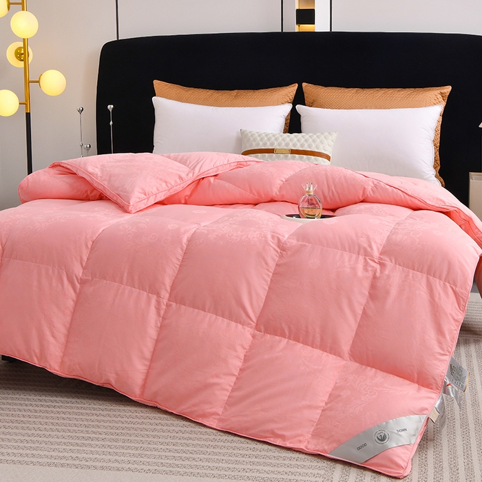 91家纺网 家纺一手货源 找家纺 棠婷  2025年新款全棉80s贡缎50白鸭绒90白鹅绒被鸭绒被双层大提花羽绒被子 粉色