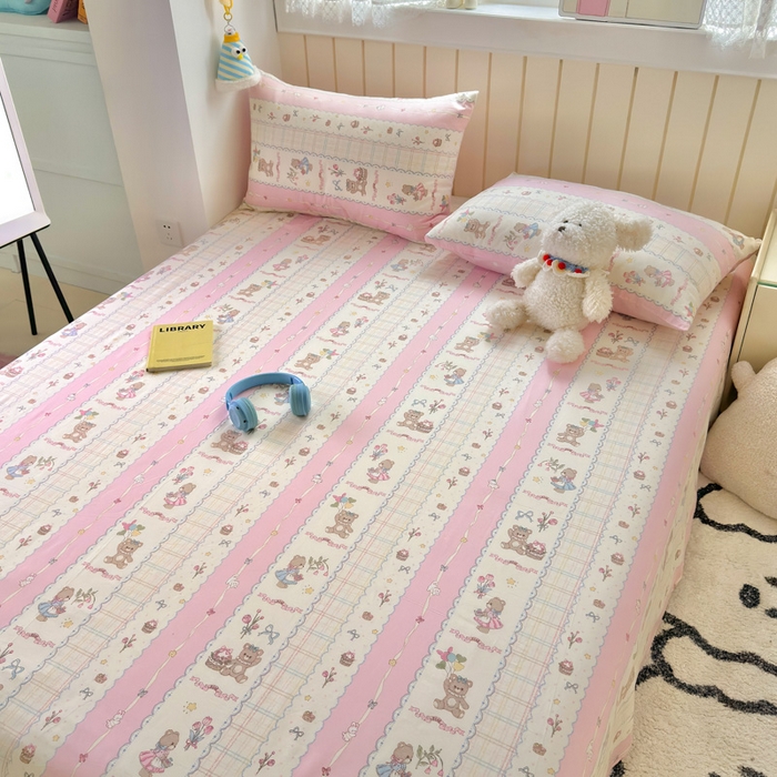 91家纺网 家纺一手货源 找家纺 曼之夏 2025新款全棉纯棉40支学生季卡通印花床单单床单床单单件 奶昔小熊