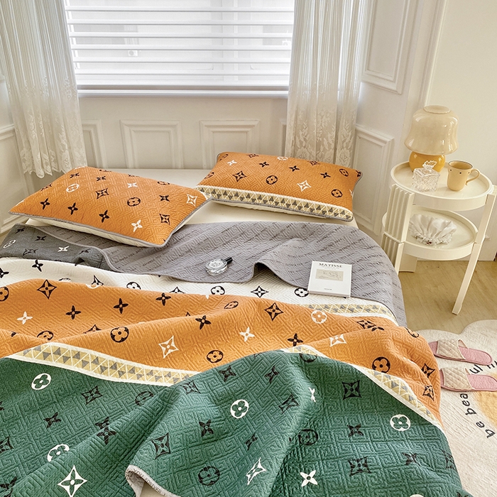 91家纺网 家纺一手货源 找家纺 羽爱家纺 2025新款A类双面印花全棉水洗床盖套件-三件套 伊丽莎白-