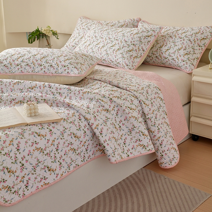 91家纺网 家纺一手货源 找家纺 羽爱家纺 2025新款A类双面印花全棉水洗床盖套件-三件套 月影倾城-