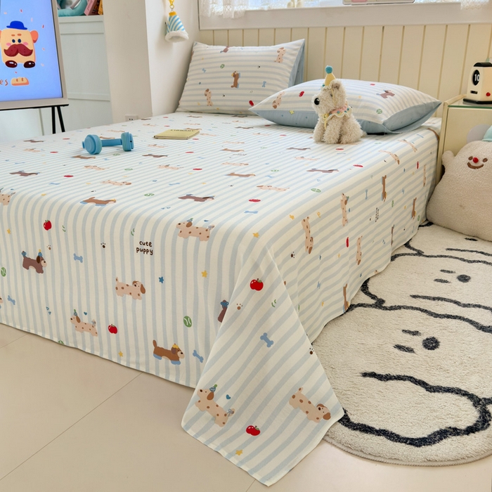 91家纺网 家纺一手货源 找家纺 曼之夏 2025新款全棉纯棉40支学生季卡通印花床单单床单床单单件 椰蓝小腊肠