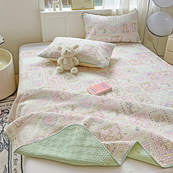 91家纺网 家纺一手货源 找家纺 羽爱家纺 2025新款A类双面印花全棉水洗床盖套件-三件套 彩虹蛋糕