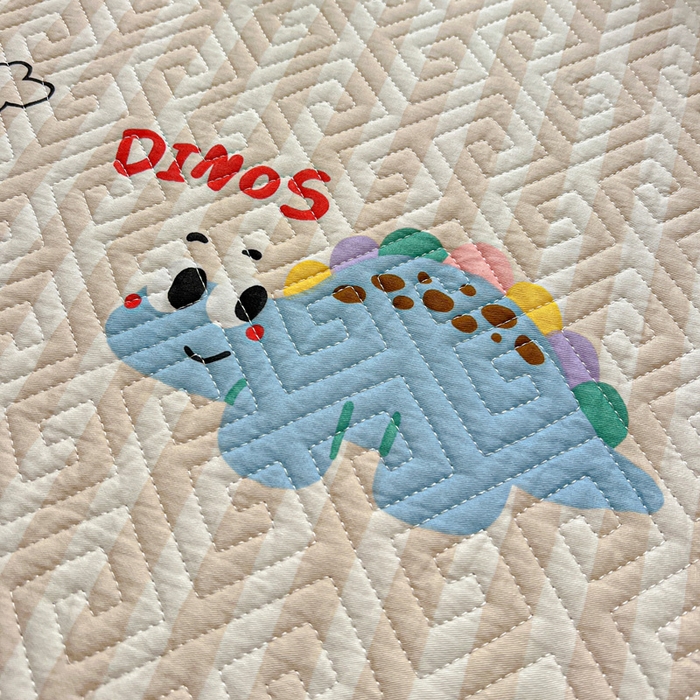 91家纺网 家纺一手货源 找家纺 羽爱家纺 2025新款A类双面印花全棉水洗床盖套件-三件套 动漫恐龙