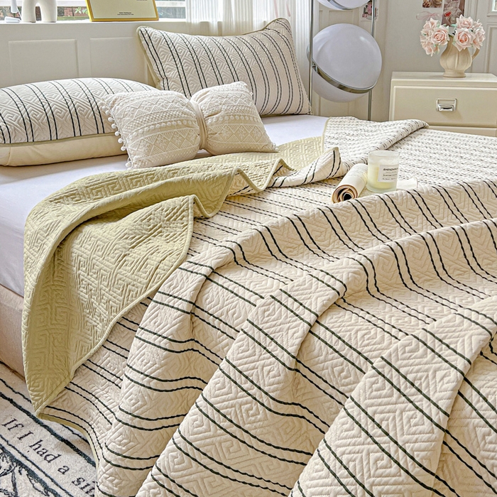 91家纺网 家纺一手货源 找家纺 羽爱家纺 2025新款A类双面印花全棉水洗床盖套件-三件套 漫时光