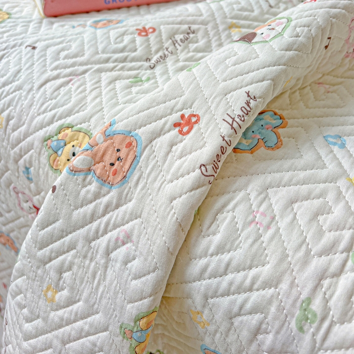 91家纺网 家纺一手货源 找家纺 羽爱家纺 2025新款A类双面印花全棉水洗床盖套件-三件套 萌宠国度