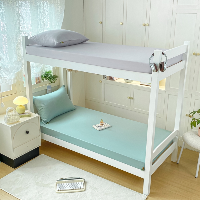 91家纺网 家纺一手货源 找家纺 凡客家居 2025新款全棉学生床笠三件套 氧气蓝