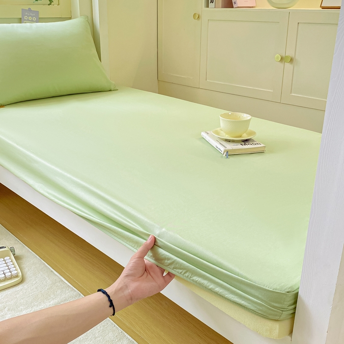 91家纺网 家纺一手货源 找家纺 凡客家居 2025新款全棉学生床笠三件套 嫩牙绿