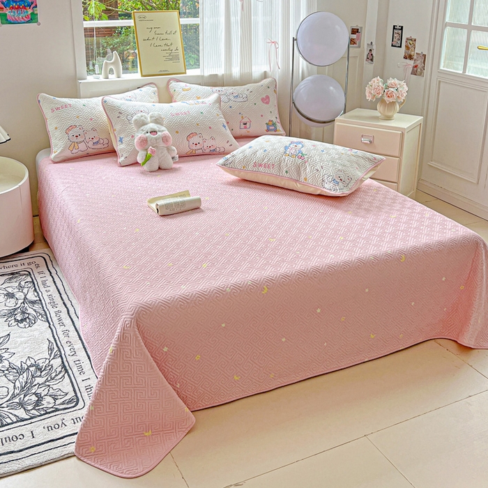 91家纺网 家纺一手货源 找家纺 羽爱家纺 2025新款A类双面印花全棉水洗床盖套件-三件套 甜蜜伙伴