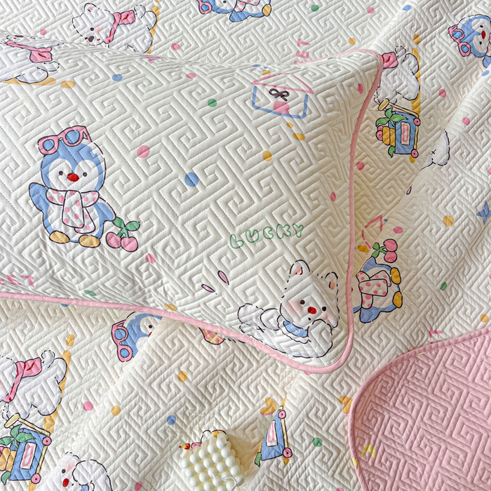 91家纺网 家纺一手货源 找家纺 羽爱家纺 2025新款A类双面印花全棉水洗床盖套件-三件套 甜蜜伙伴