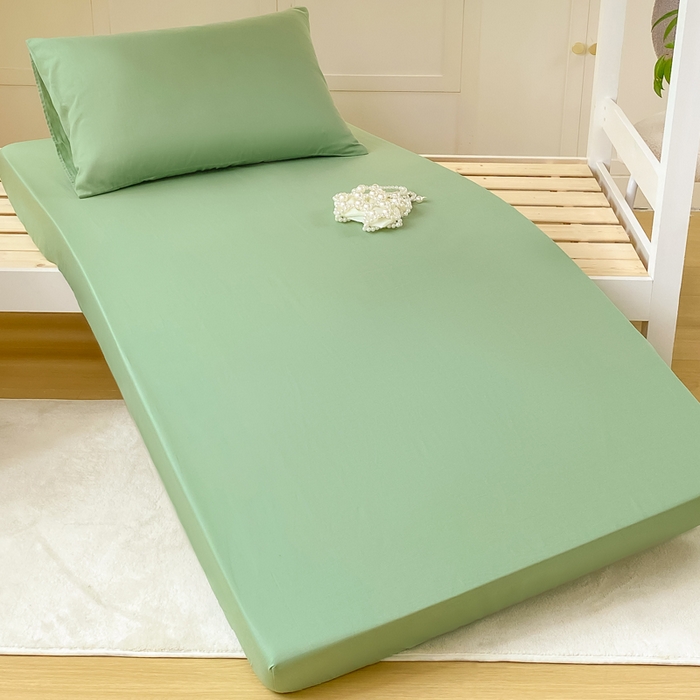 91家纺网 家纺一手货源 找家纺 凡客家居 2025新款全棉学生床笠三件套 中绿