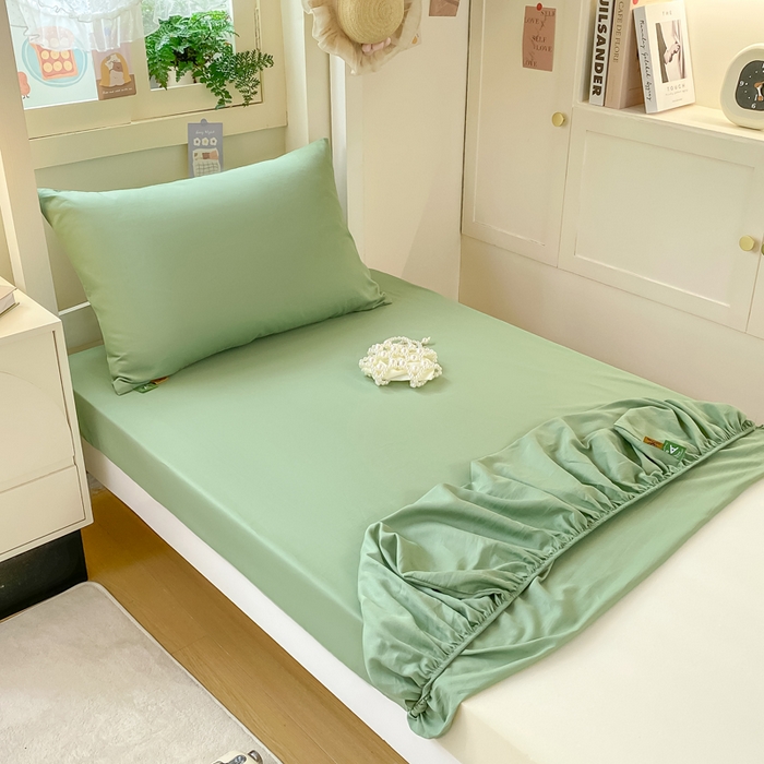 91家纺网 家纺一手货源 找家纺 凡客家居 2025新款全棉学生床笠三件套 中绿