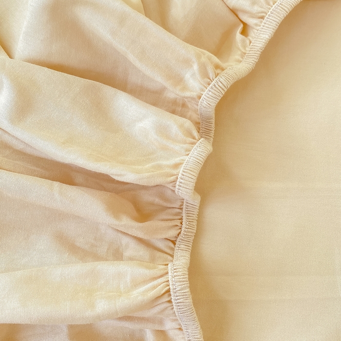 91家纺网 家纺一手货源 找家纺 凡客家居 2025新款全棉学生床笠三件套 奶茶