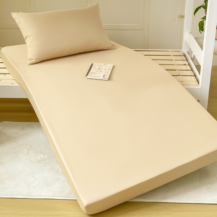 91家纺网 家纺一手货源 找家纺 凡客家居 2025新款全棉学生床笠三件套 奶茶