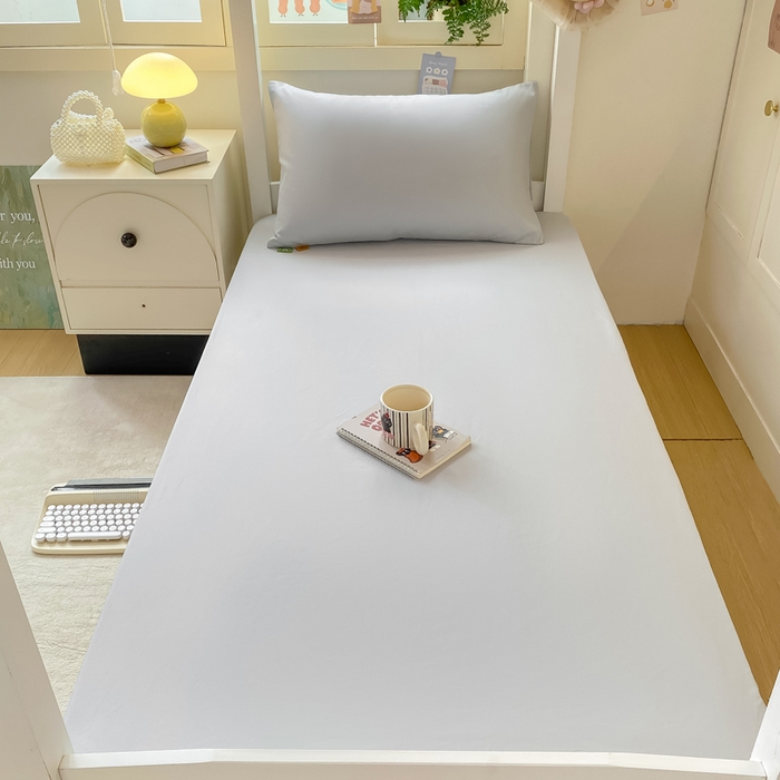 91家纺网 家纺一手货源 找家纺 凡客家居 2025新款全棉学生床笠三件套 冰川灰