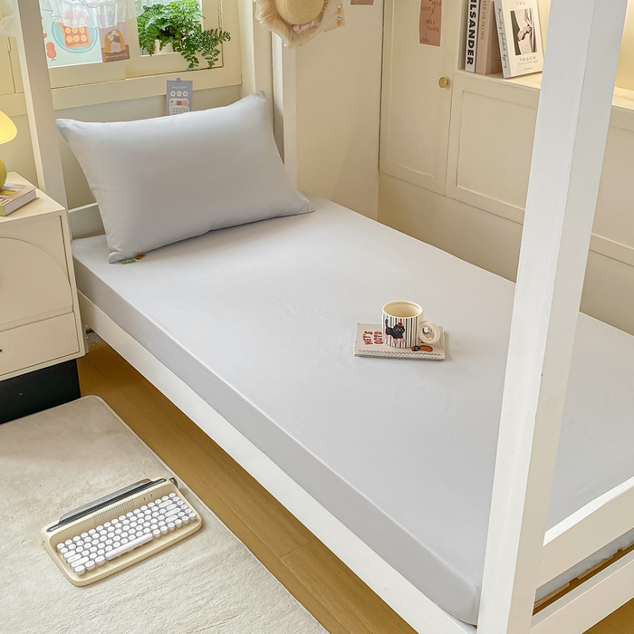 91家纺网 家纺一手货源 找家纺 凡客家居 2025新款全棉学生床笠三件套 冰川灰